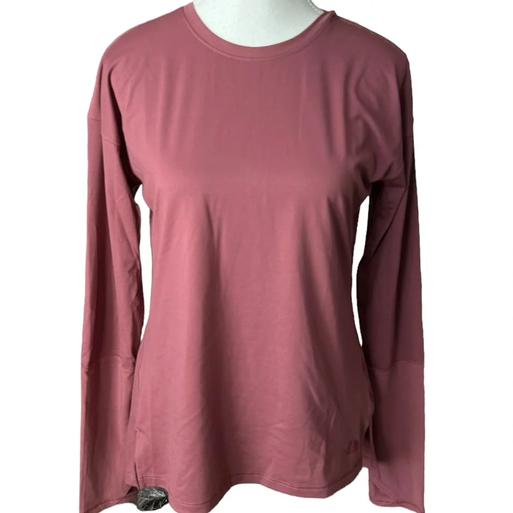 The North Face Women’s Dawndream Loose Fit Long Sleeved Top in Wild Ginger